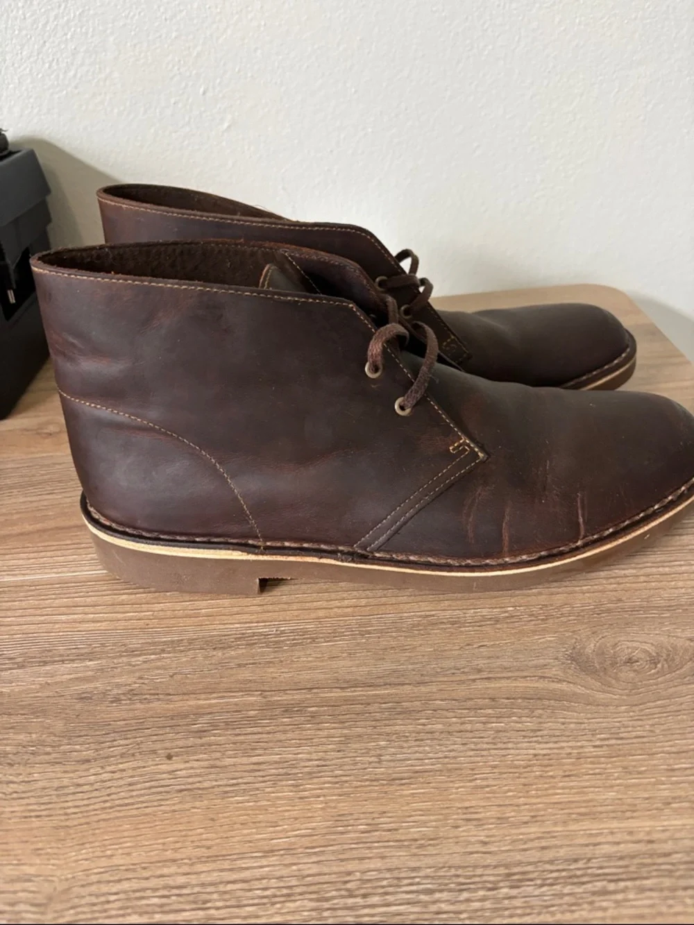 Clarks Men's Brown Leather Chukka Boots